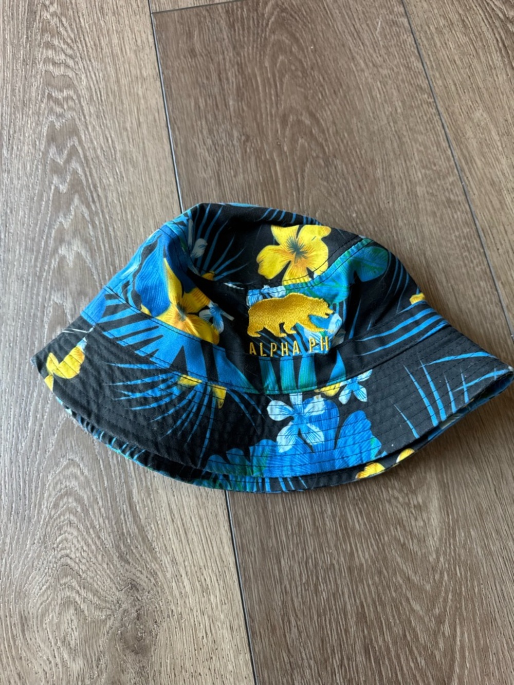 CAL Berkeley Alpha Phi Tropical Bucket Hat